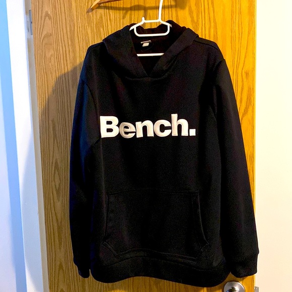 Mens XL black and white Bench hoodie. - Picture 1 of 2
